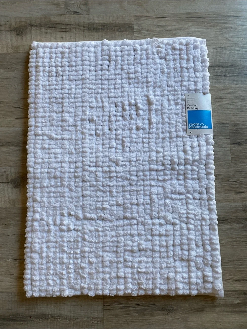 Room Essentials White Cushion Bath Mat